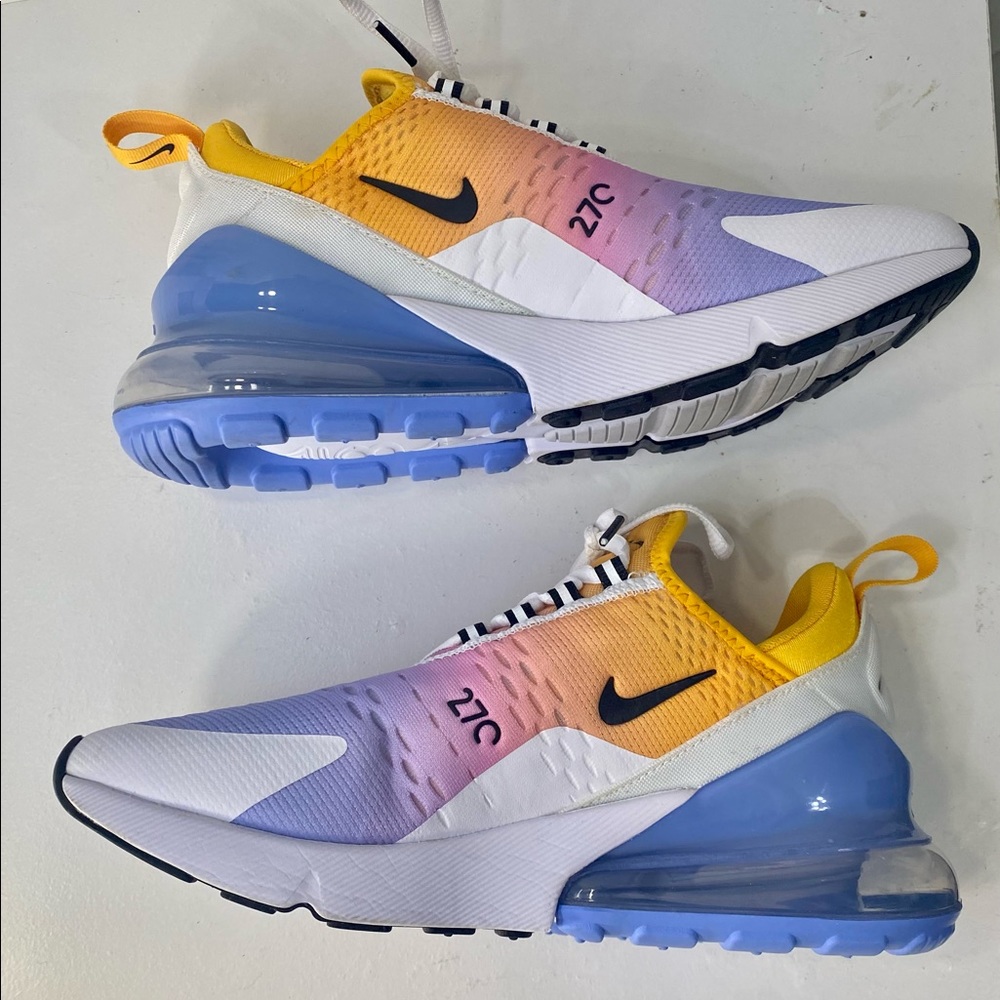 Nike Air Max 270 Gradient University Gold, Womens 8
